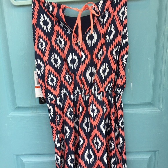 NWT Short Rumper - Picture 2 of 4